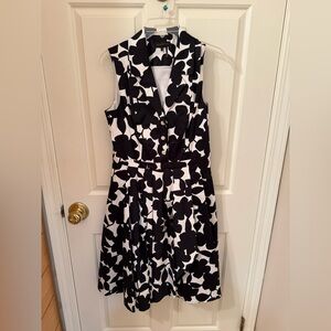 Donna Karan Black and White Sleeveless Shirt Dress Size 6